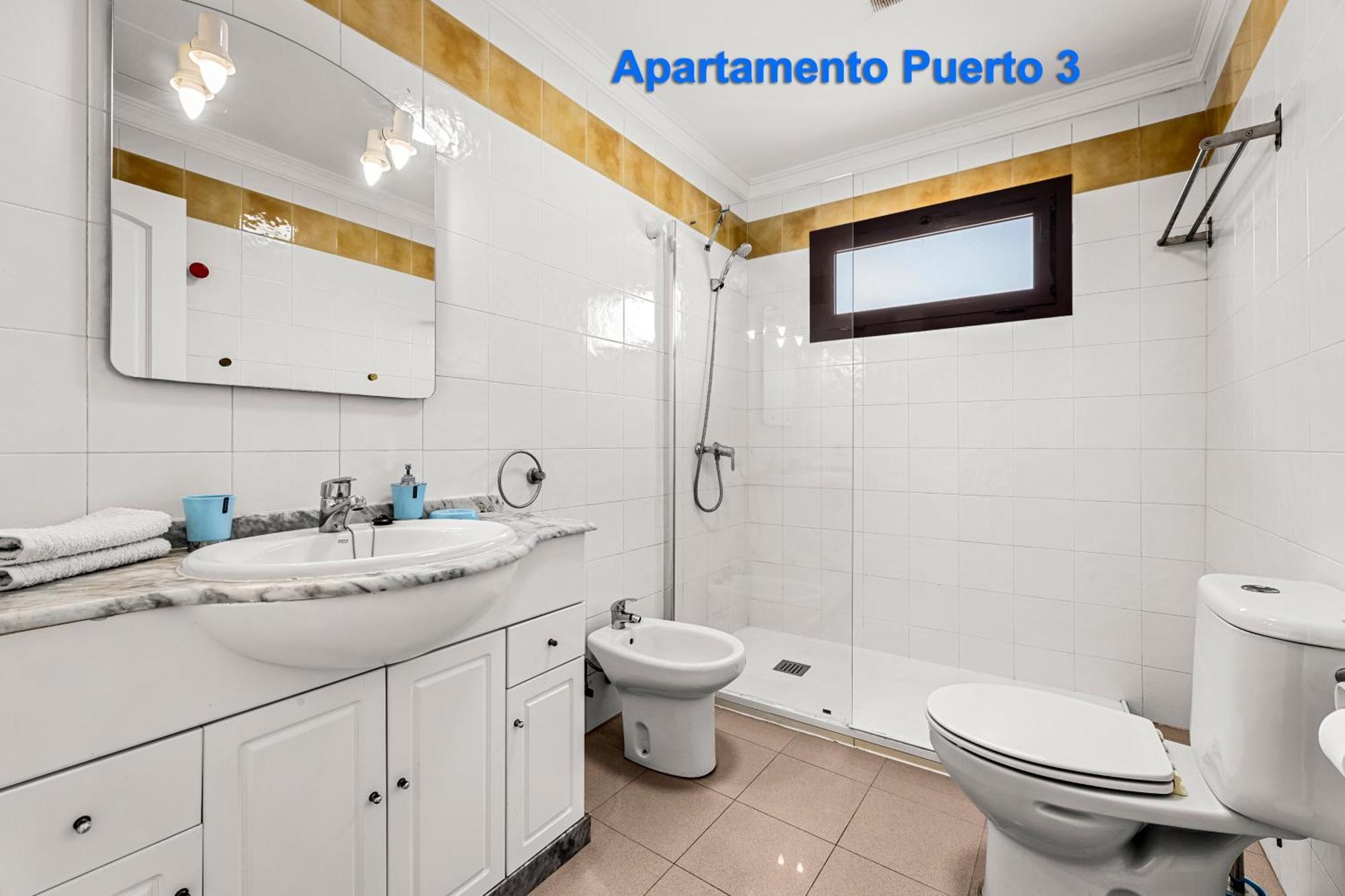Apartamentos Puerto 1, 2 Y 3 Playa Blanca  Rum bild