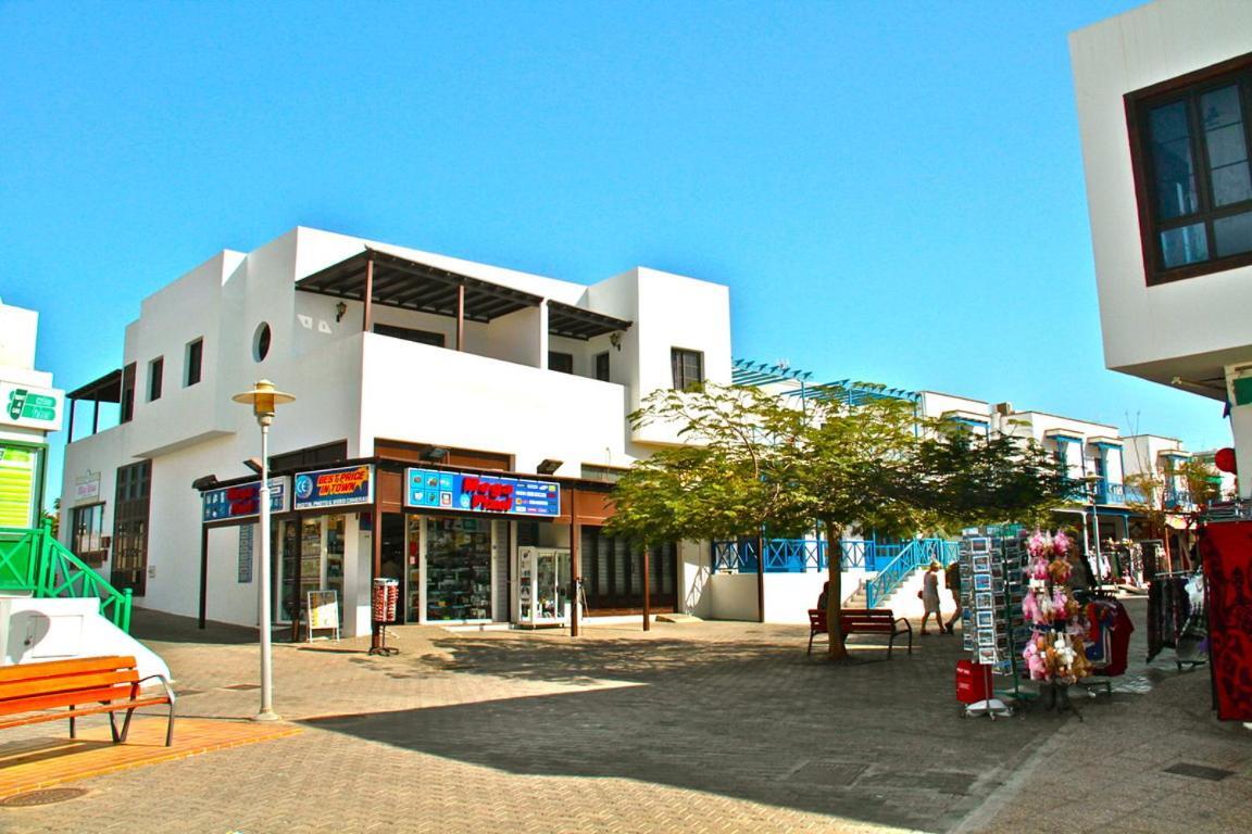 Apartamentos Puerto 1, 2 Y 3 Playa Blanca  Exteriör bild